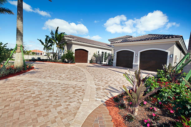 Best Driveway Resurfacing Pavers  in Petaluma, CA